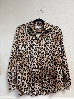eesome Leopard Print Button-Front Blouse - Black & Brown